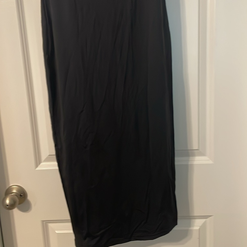 Dress - Picture 3 of 6